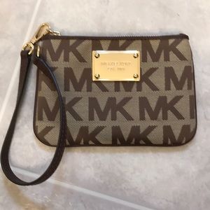 MK Michael Kors logo wristlet wallet gold tan
